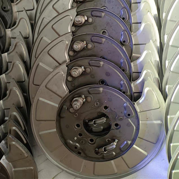 五金衝壓（yā）件生產廠家這樣來提高衝壓件合格率