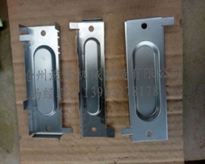 衝壓件（jiàn）加工把產品表麵變得十分潔淨