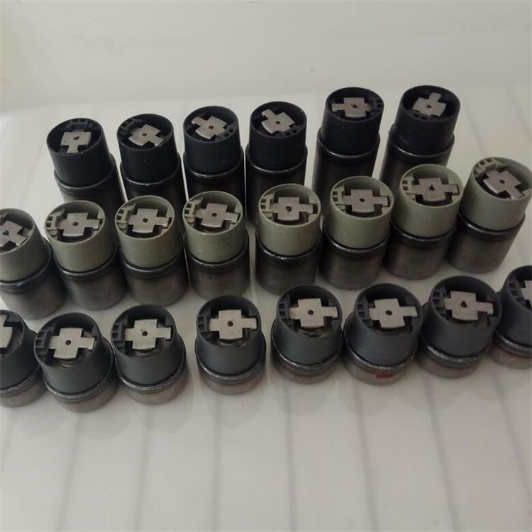  級進模加工（gōng）衝壓件時卡料是什麽原因造（zào）成的 