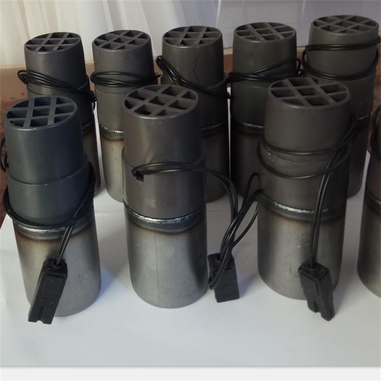 怎麽解決衝壓加工過程中（zhōng）料帶（dài）產生的（de）鐮刀彎