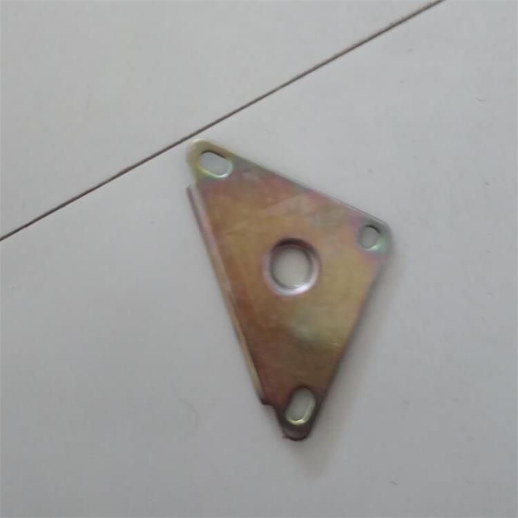 五金衝壓件金屬材料（liào）衝裁變形的三個階（jiē）段