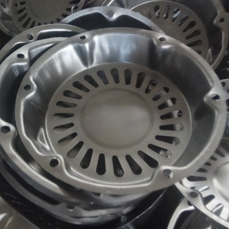 潤（rùn）滑油在五金衝壓拉深加工過程具體起什麽作用