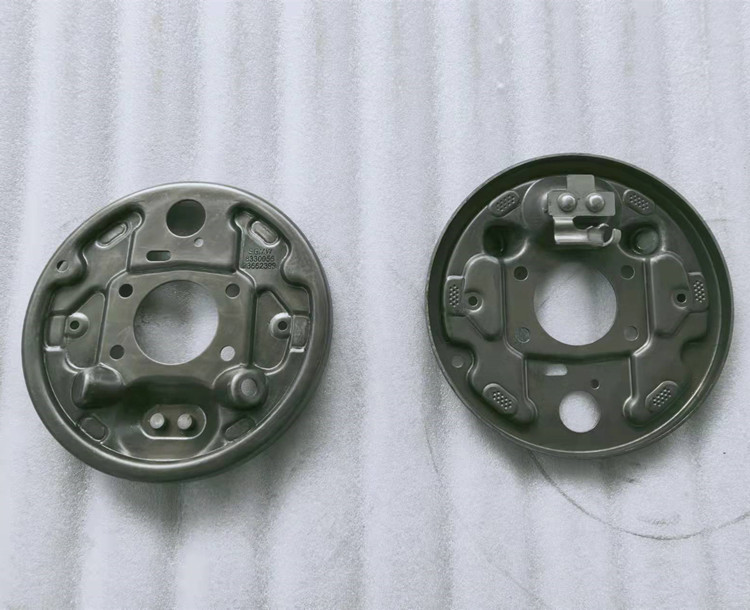 衝裁加工時衝壓模具的刃口不（bú）能鈍（dùn）