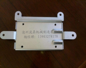 衝壓件加工鋁（lǚ）材質（zhì）陽極氧化的原理