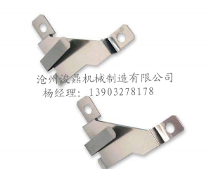 衝（chōng）壓（yā）件（jiàn）加工衝頭磨損導致衝孔（kǒng）變小（xiǎo）