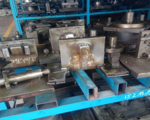 衝模零件使用場合不同其表（biǎo）麵粗（cū）糙度（dù）要（yào）求不同